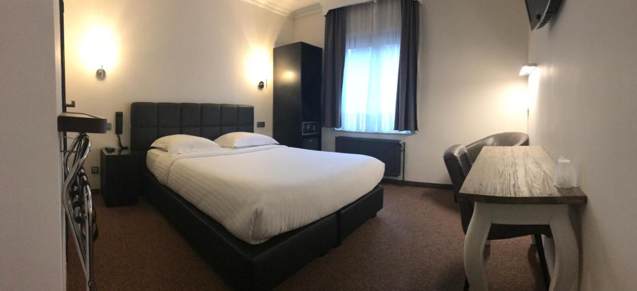 Hotel Chantecler Brussels Exterior photo
